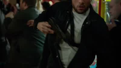 Come on. - Chicago P.D.