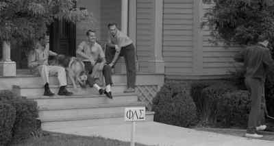 Come on, Samson.
Come on, boy. - Monster on the Campus