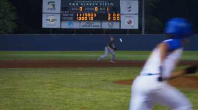 Come on, Sanchez. - Running the Bases