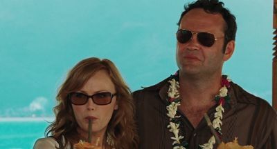 Come on Sctanley get him - Couples Retreat
