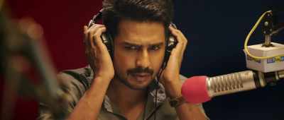 Come on sir, it just plain music - Ratsasan