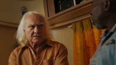 Come on. Take a knee. - Lodge 49