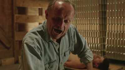 Come on, tell Uncle
Murph where the money is. - Kill Shot