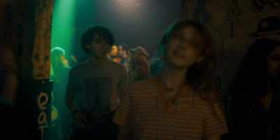 - Come on.
- Wait. - City on Fire