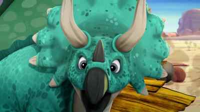 Come on, we're almost there! - Gigantosaurus