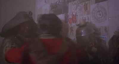 - Come on!
- Who is that? - Time Bandits