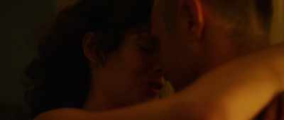 Come on. You can't
resist me, stop trying. - Jarhead: Law of Return