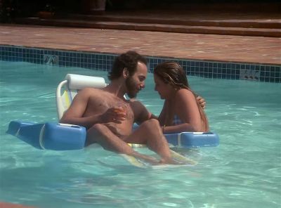 Come on, if you want me
I'm right here! - Miami Vice