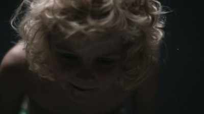 Come one, tell me
everything, Ben. - Cicada