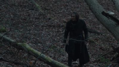 Come out! I can feel your eyes on me! - The Last Kingdom