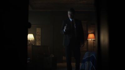 Come out now. - Gotham