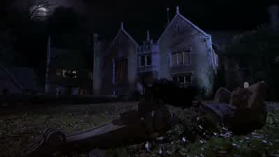 Come play with me. - Scary Movie 2