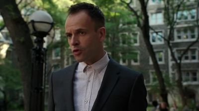 Come to say good-bye? - Elementary