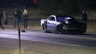 Come to the left, Lizzy. Stick left. - Street Outlaws: America's List