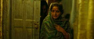 Come with me. - Mukkabaaz