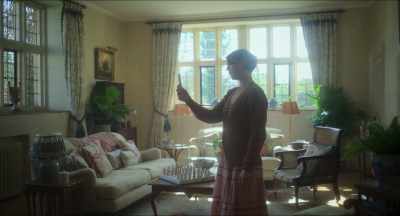 - Comfortable sofas.
- Uh! - Men