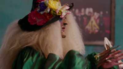 - Coming down to the outfits
now, and performance, - The Boulet Brothers' Dragula: Titans