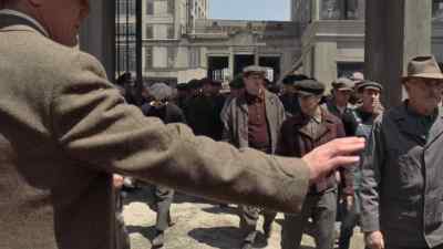 - Coming through.
- Coming through here. - Boardwalk Empire