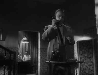 Comisario Vargas. - Chase a Crooked Shadow