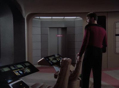 Commander. - Star Trek: The Next Generation