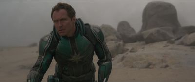 Commander? She's still moving.
Permission to fire. - Captain Marvel
