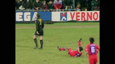 [commentator] Cantona,
tried to get on his way, - Fever Pitch: The Rise of the Premier League