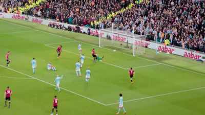 [commentator] Down here for Paul Pogba.
United are in the game! - All or Nothing: Manchester City