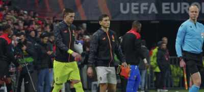 COMMENTATOR: It will be tight,
it will be tense, - Football Must Go On