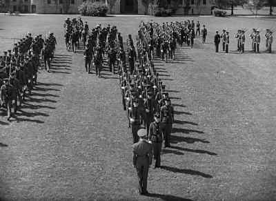- Company!
- Platoon! - The Major and the Minor