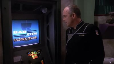 - Computer, any messages for me?
- "Confirmed." - Babylon 5
