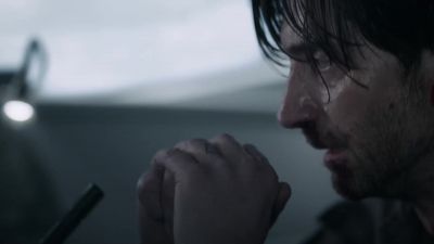 [computer beeps] - Snowpiercer