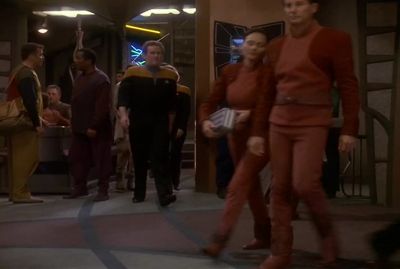 Computer, time. - Star Trek: Deep Space Nine