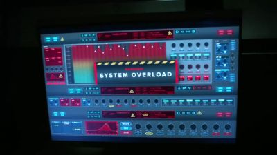 [COMPUTERS BEEPING] - Arrow