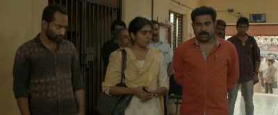Confess the crime and give the
chain back. We will settle this. - Thondimuthalum Driksakshiyum