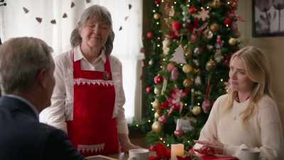 Congratulations again for winning
this year's Christmas Golden Rolling Pin. - Christmas on Windmill Way