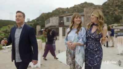 -Congratulations to both of you.
-Thanks. - Psycho Sister-In-Law