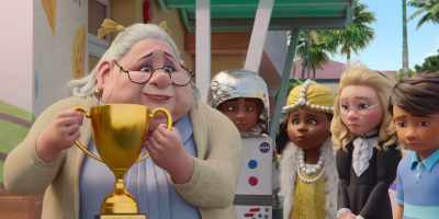 -Congratulations, class!
-[audience applauds and cheers] - Leo