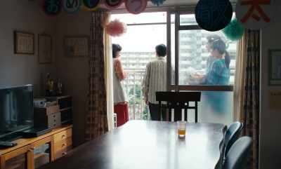 - Congratulations! - Dad... - Happy birthday! - Love Life