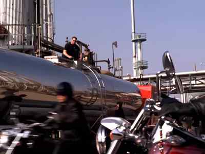 Connect the tank to the pump! - Sliders