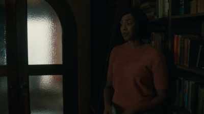 - Connie remembered seeing - Frankie Drake Mysteries