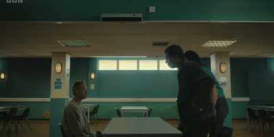 Connor's mum, was she young? - The Pact