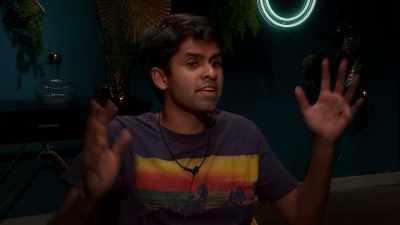 "Cons:
she's playing the flirt game times ten. - The Circle