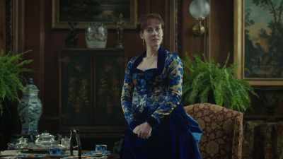 - Constance, please make
Dr. Miles comfortable. - Angelica