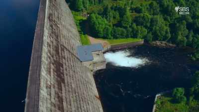 Construction took 20 years - Scotland from the Sky