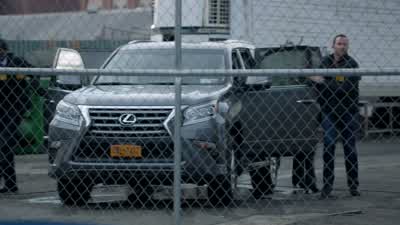 Container should be in here. - Blindspot