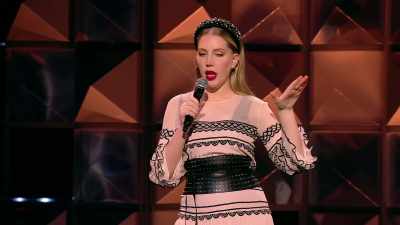 Continuons ce fabuleux spectacle
avec Tom Allen - Backstage with Katherine Ryan