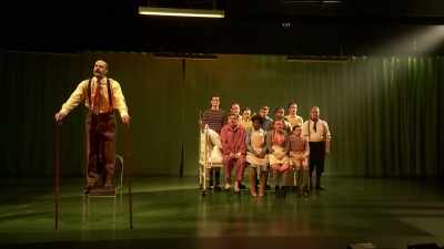 "Continuous as the stars that shine." - National Theatre Live: Nye