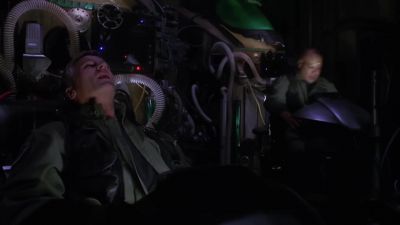 (controller) Aero-fighter squadron,
deck three. Target. - Stargate SG-1