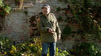 Convenient deafness for you.
—I like this arrangement - Mortimer & Whitehouse: Gone Fishing