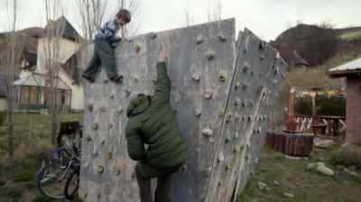 [CONVERSING IN SPANISH] - The Alpinist